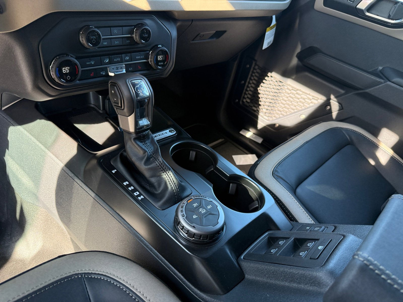 New 2025 Ford Bronco Big Bend image 13