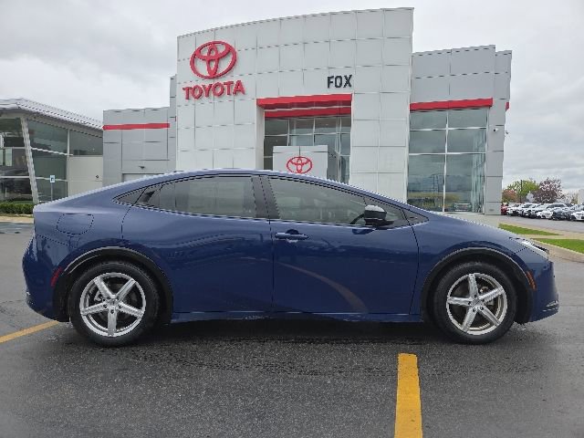Used 2024 Toyota Prius Prime FWD image 8