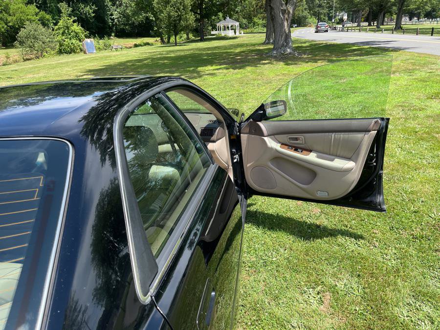 Used 2001 Lexus ES 330 image 39