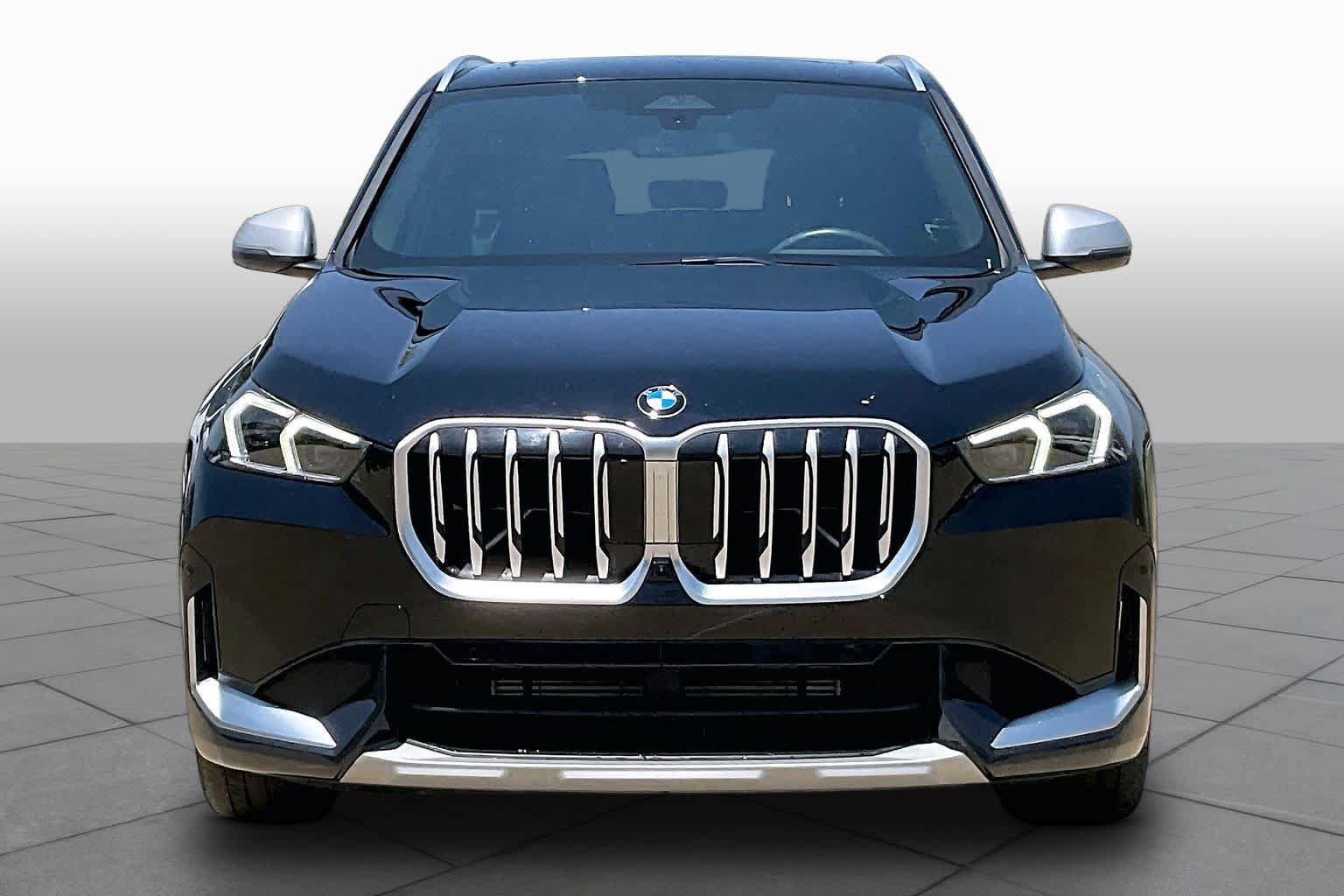 Used 2024 BMW X1 xDrive28i w/ Technology Package AWD/4WD image 4