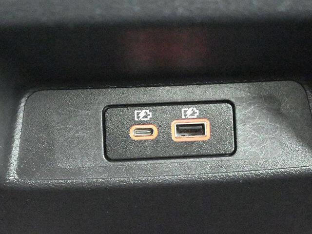 Used 2022 Nissan Altima 2.0 SR image 11