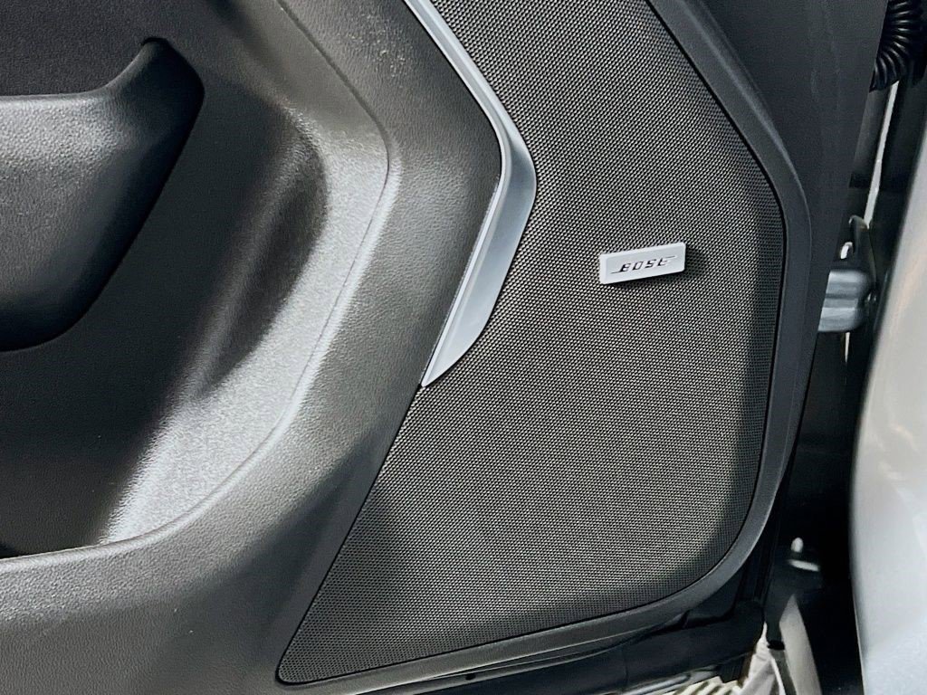 Certified 2024 Chevrolet Suburban Premier w/ Premium Package image 17