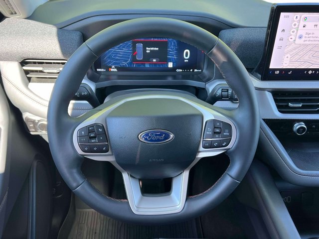 Used 2026 Ford Explorer Active AWD/4WD image 16