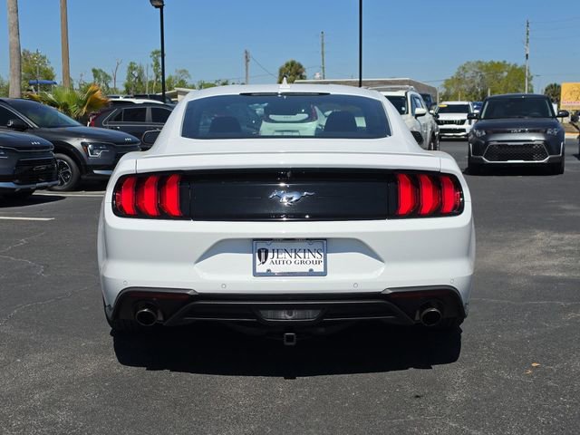 Used 2022 Ford Mustang Premium image 8