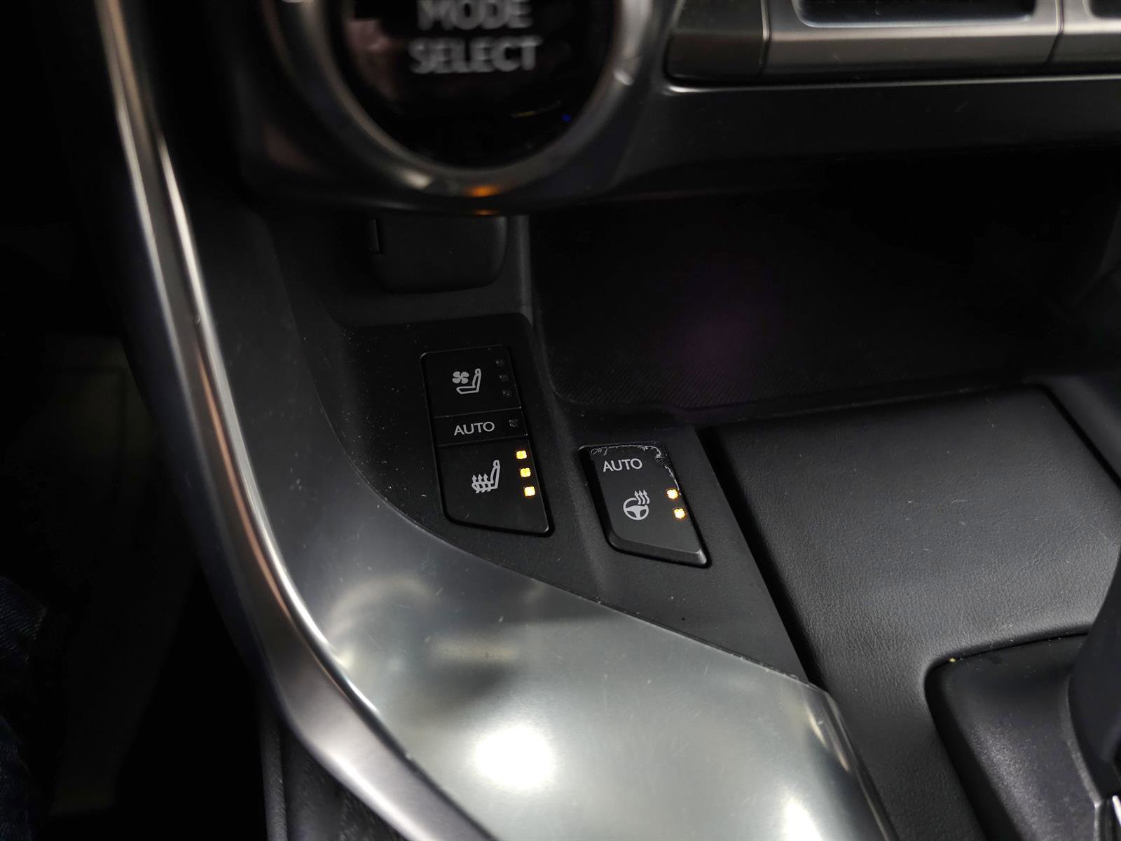 Certified 2025 Lexus LX 700h Overtrail AWD/4WD image 35