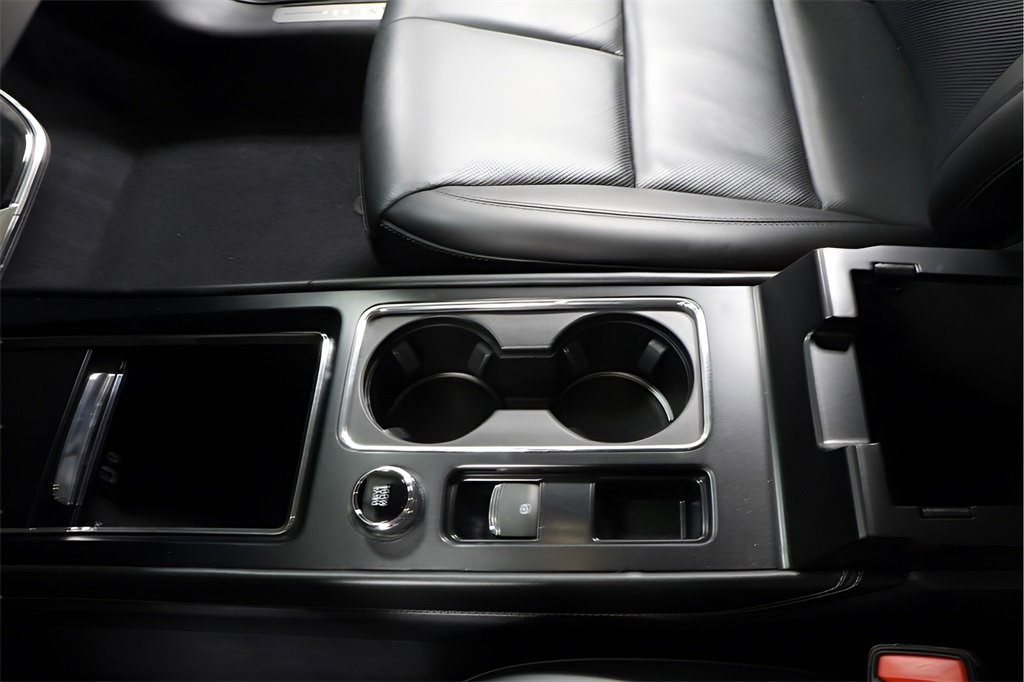 Used 2023 Lincoln Corsair Reserve image 19