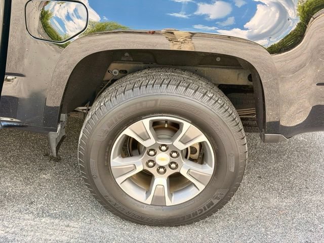 Used 2017 Chevrolet Colorado Z71 w/ Z71 Midnight Edition AWD/4WD image 31