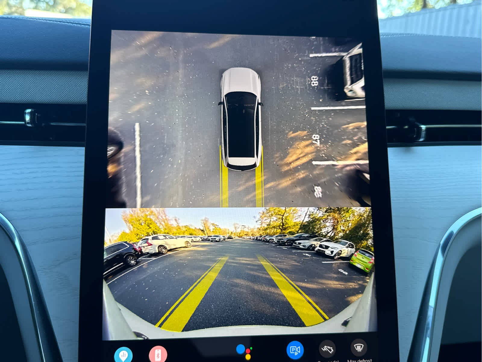 Certified 2025 Volvo EX90 Ultra image 32