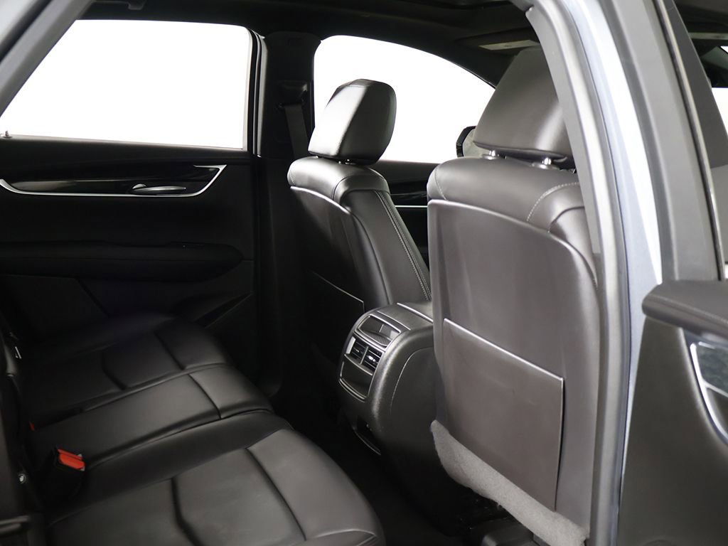 Used 2021 Cadillac XT5 Premium Luxury image 29