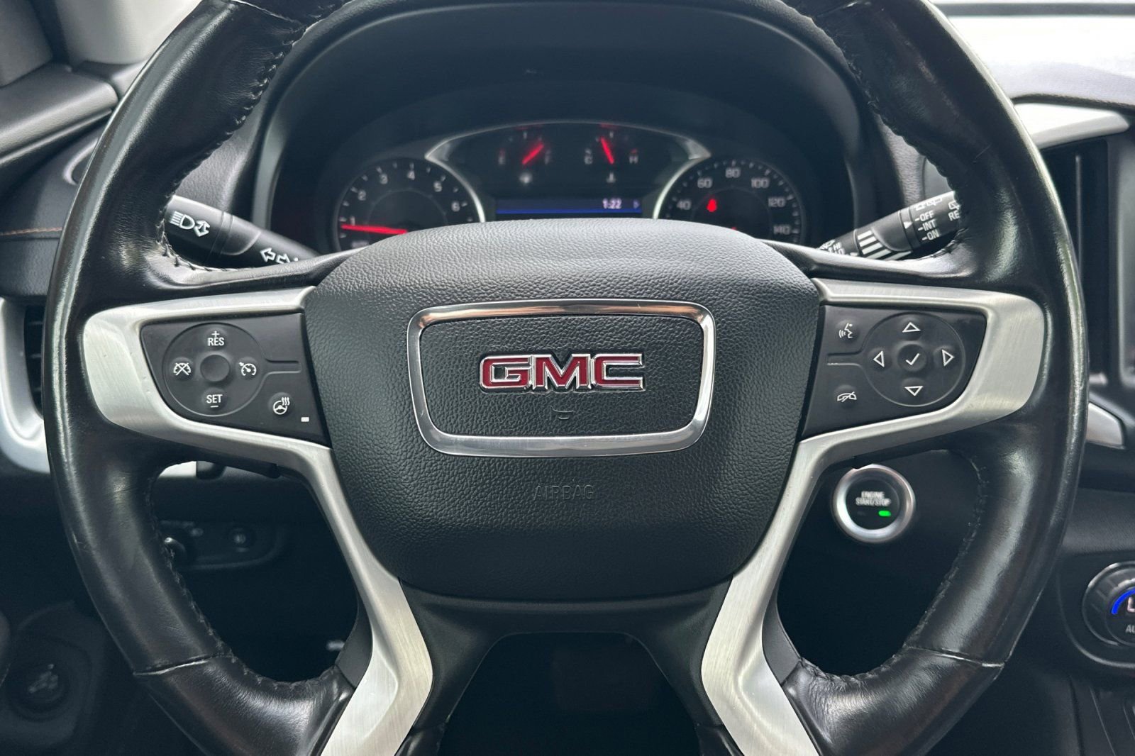 Used 2019 GMC Terrain SLT w/ Preferred Package FWD image 23