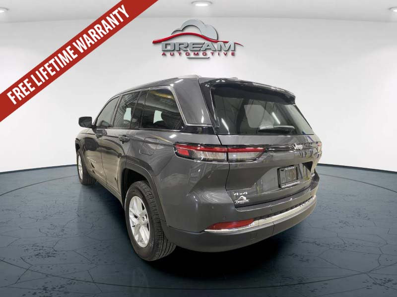 Used 2025 Jeep Grand Cherokee Laredo X w/ Luxury Tech Group I AWD/4WD image 6