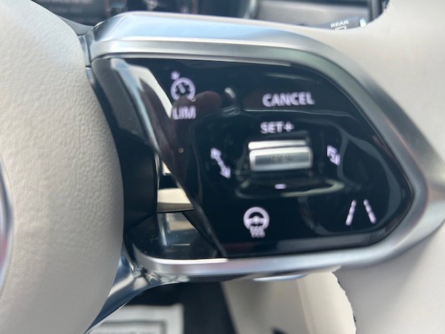 Used 2026 Jaguar F-PACE R-Dynamic S image 25