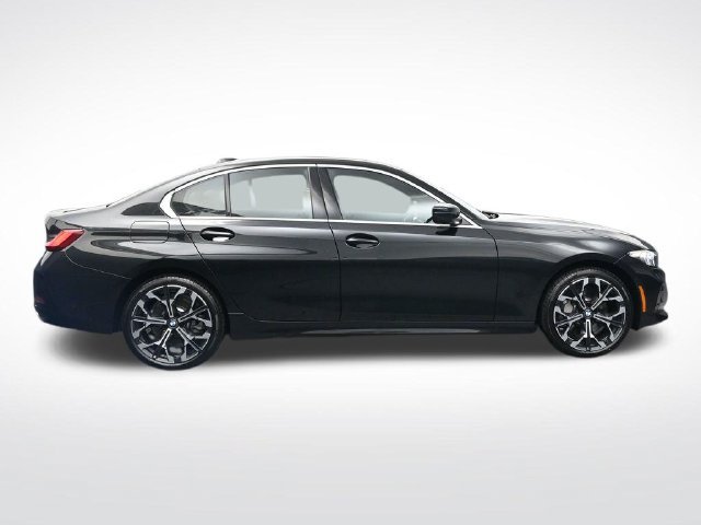 New 2026 BMW 330i xDrive Sedan w/ Convenience Package AWD/4WD image 3