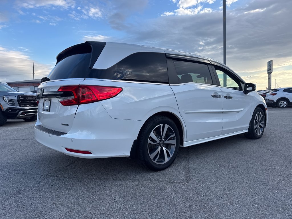 Used 2023 Honda Odyssey Touring image 6