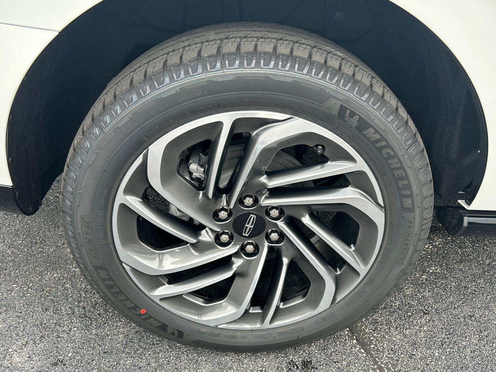 New 2027 Lincoln Navigator Reserve AWD/4WD image 12