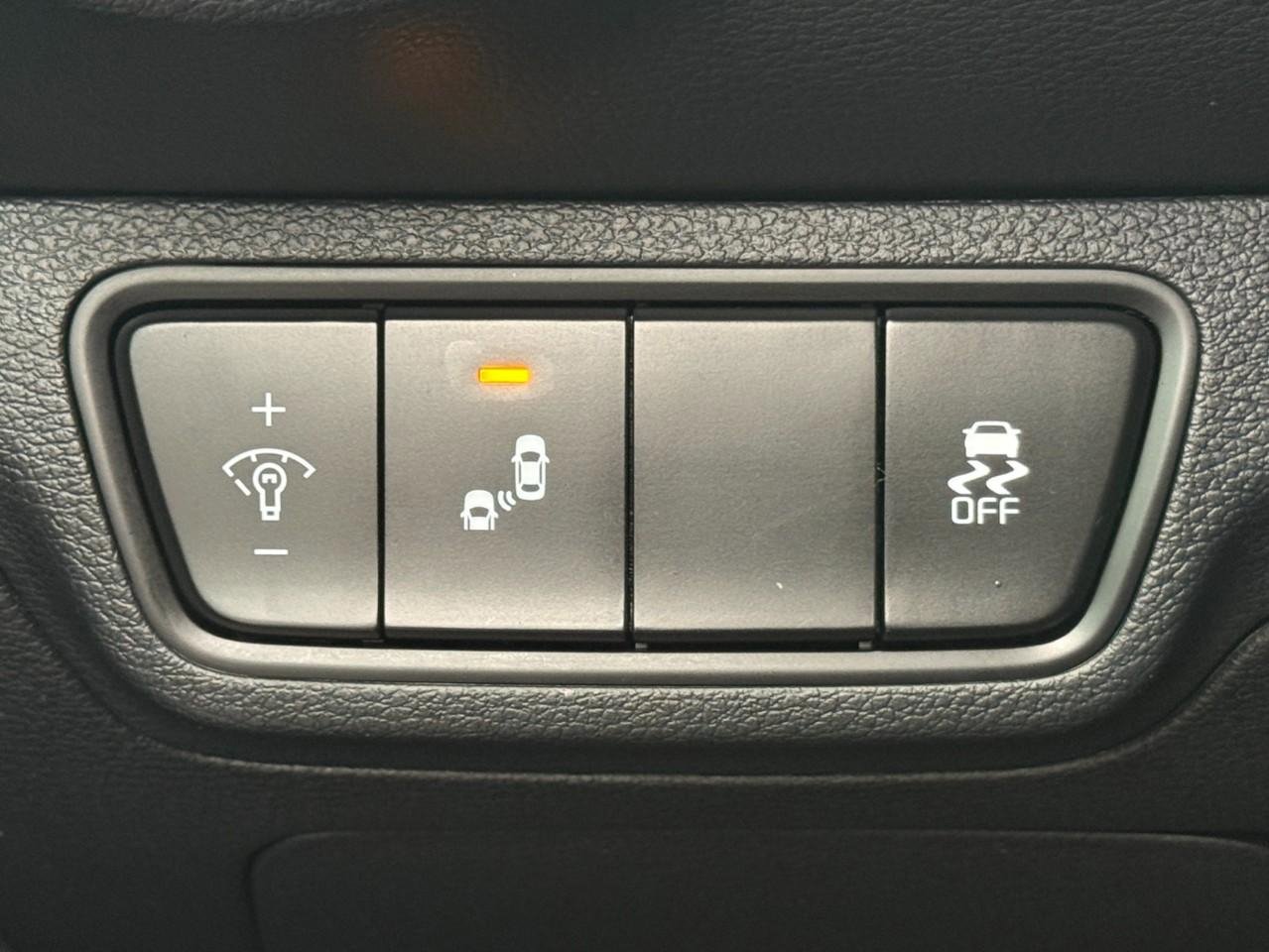 Used 2022 Kia Forte GT-Line w/ GT-Line Premium Package image 21