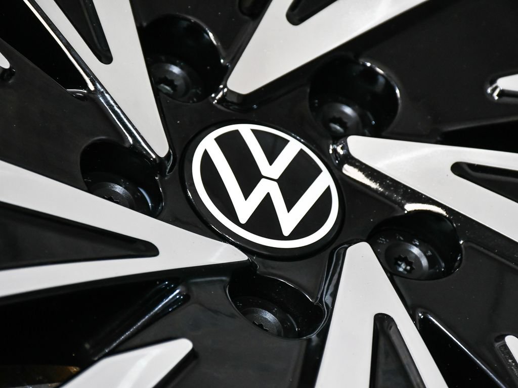 Used 2023 Volkswagen ID.4 Pro S Plus AWD/4WD image 81
