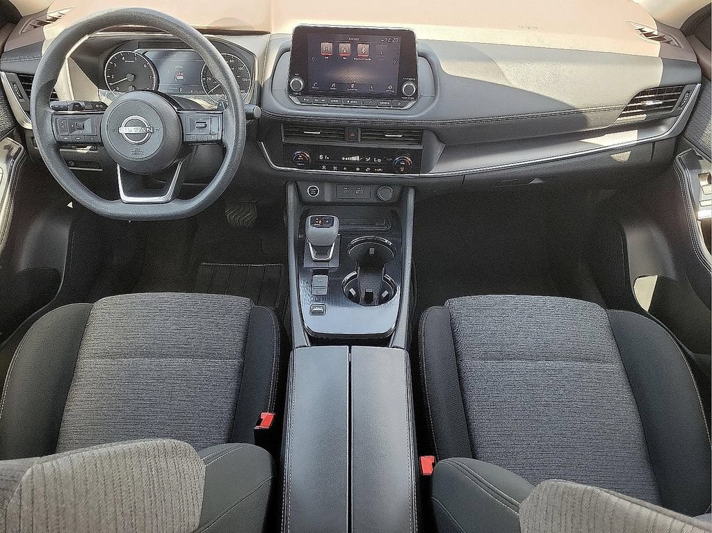 Used 2023 Nissan Rogue SV FWD image 11