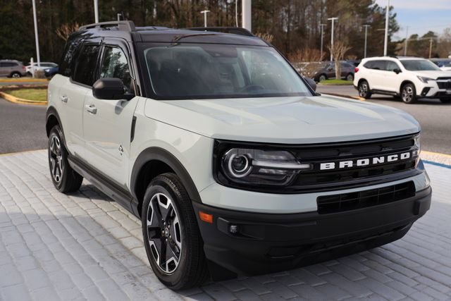 Used 2021 Ford Bronco Sport Outer Banks image 7
