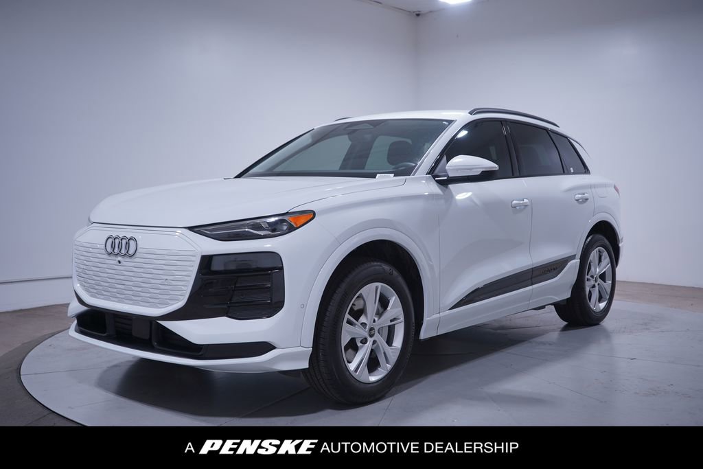 Used 2025 Audi Q6 e-tron Premium w/ Convenience Package image 1