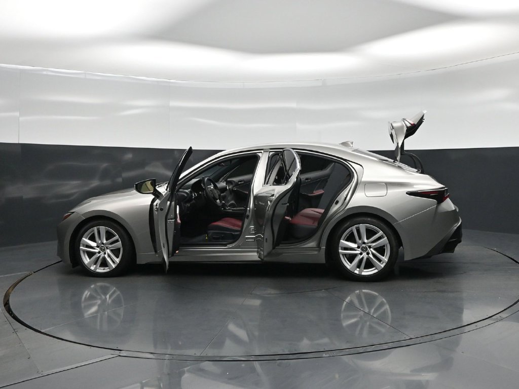 Used 2021 Lexus IS 300 w/ Accessory Package RWD image 28