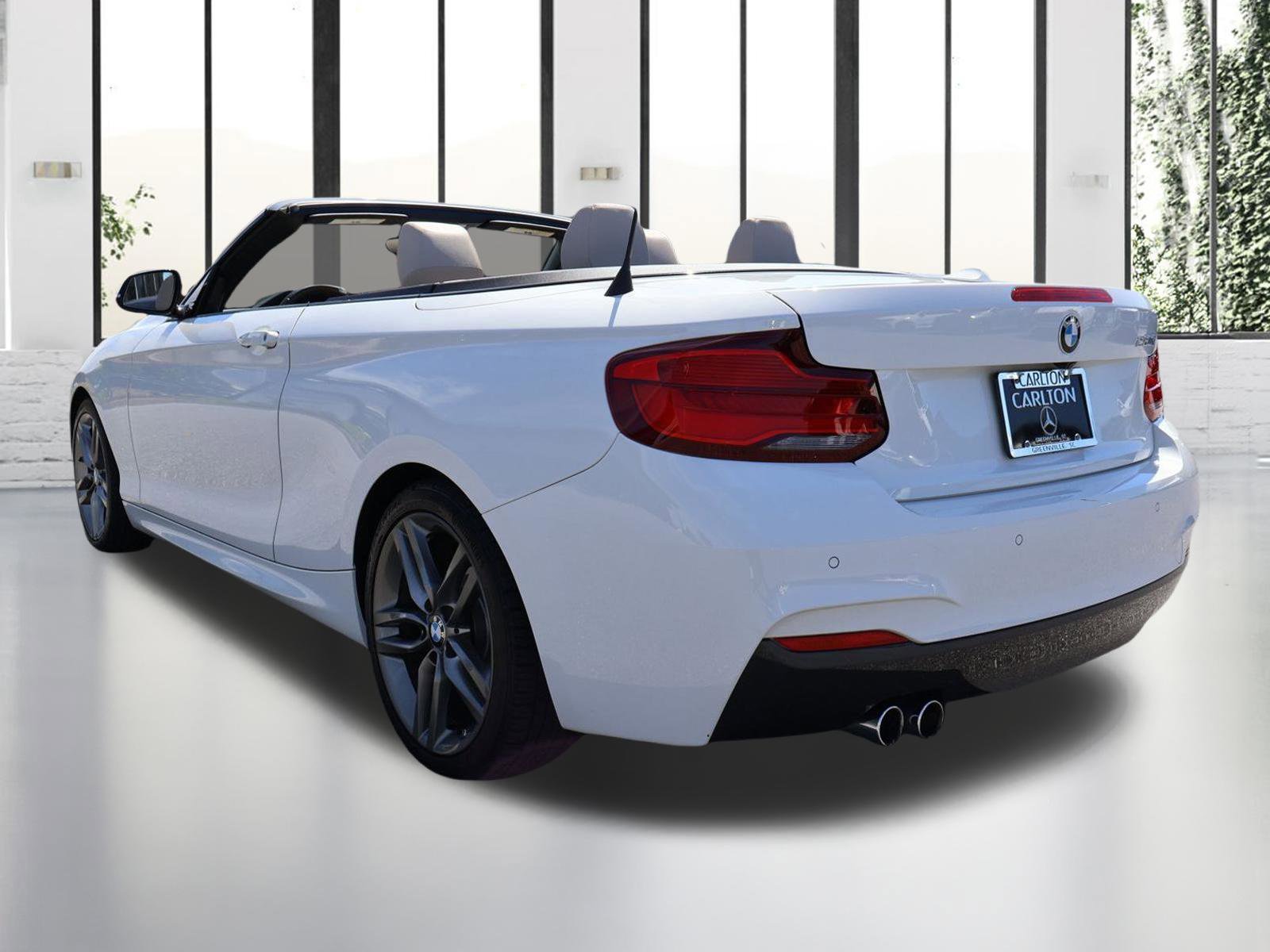Used 2019 BMW 230i Convertible w/ M Sport Package RWD image 3