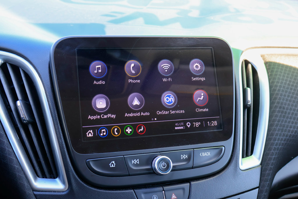 Used 2024 Chevrolet Malibu LT FWD image 5