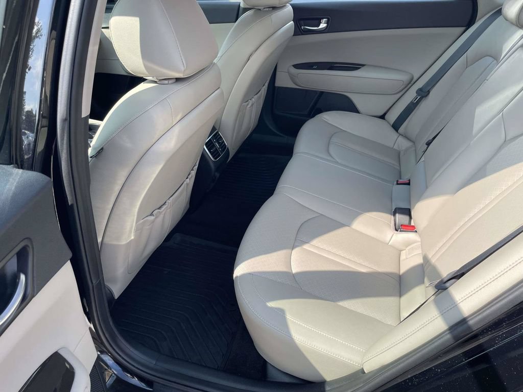 Used 2018 Kia Optima EX FWD image 10