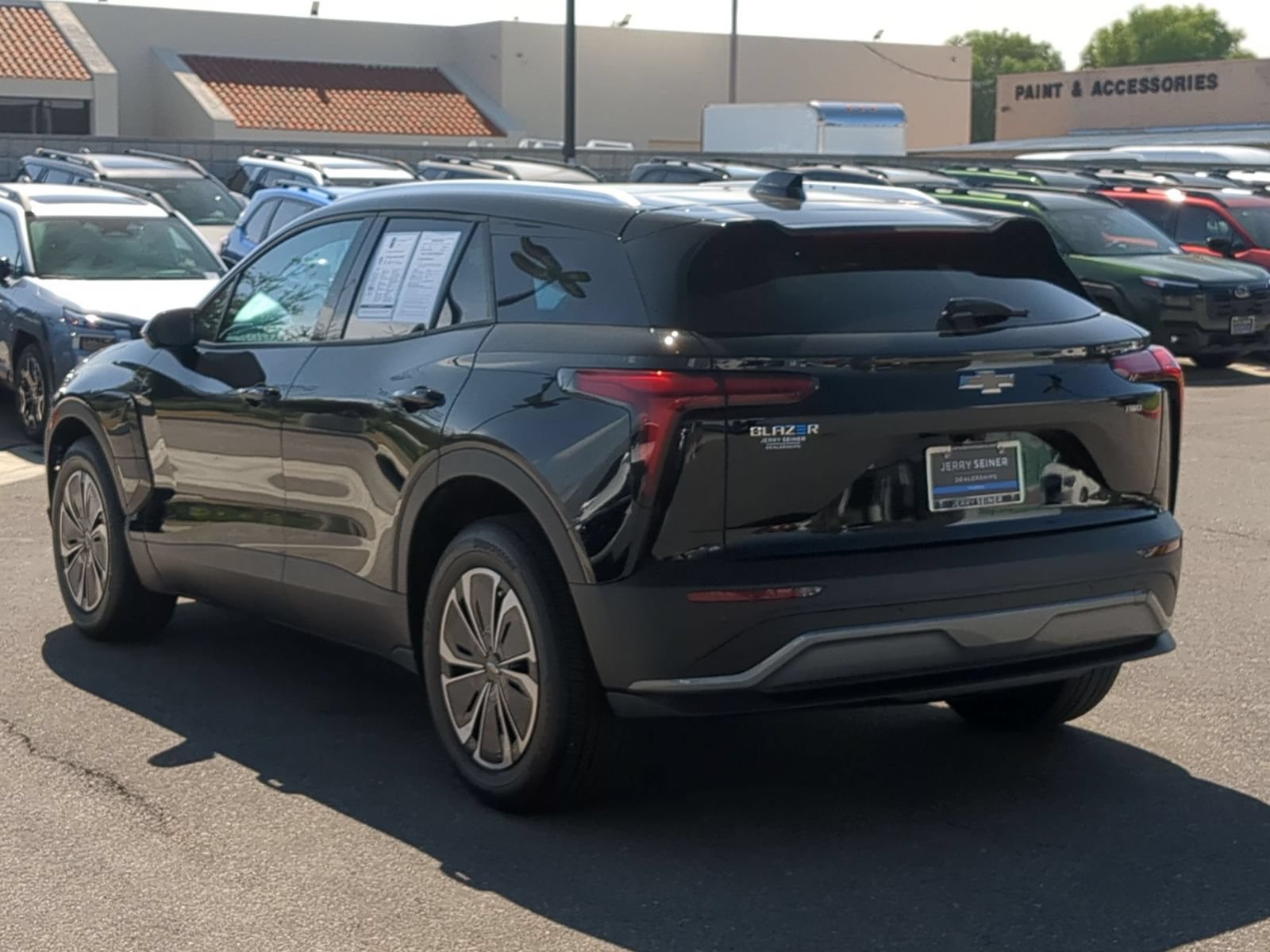 Used 2024 Chevrolet Blazer EV LT AWD/4WD image 3