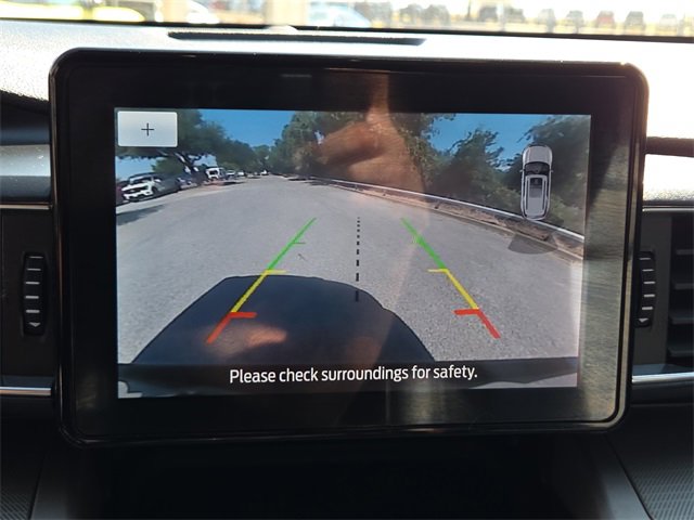 Certified 2022 Ford Explorer XLT w/ Equipment Group 202A image 20