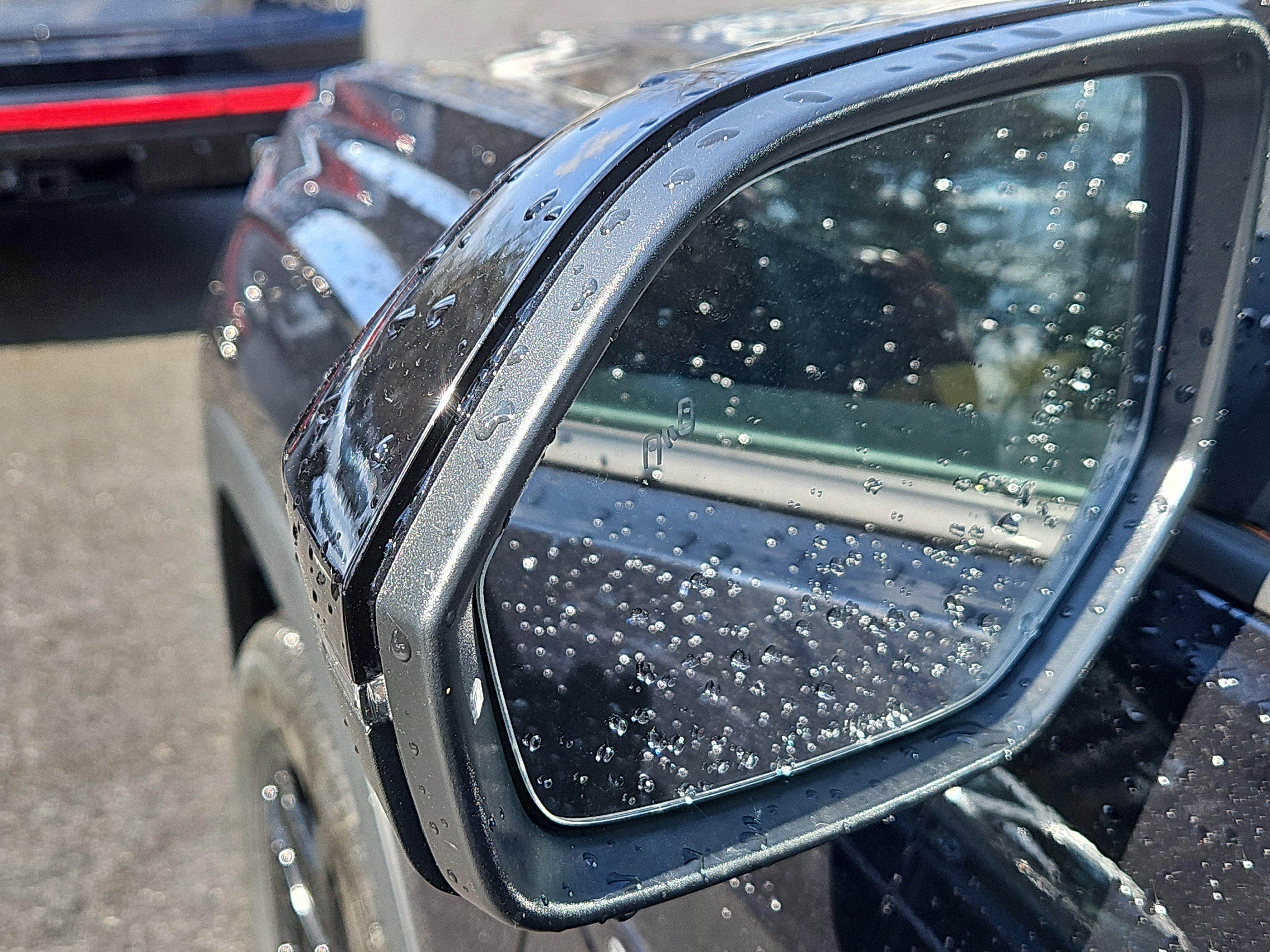 New 2026 Volkswagen Atlas Cross Sport SEL R-Line image 5