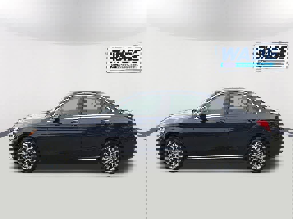 Used 2017 Mercedes-Benz C 300 4MATIC Sedan image 8