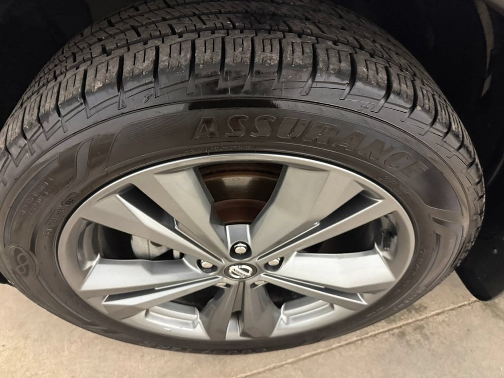 Used 2019 Nissan Murano Platinum w/ Cargo Package AWD/4WD image 10