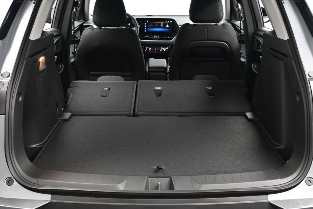 Used 2026 Chevrolet TrailBlazer LT w/ Midnight Edition FWD image 44