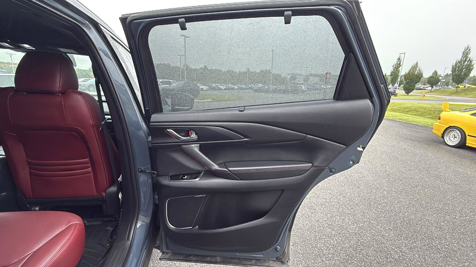 Certified 2022 MAZDA CX-9 Carbon Edition image 19