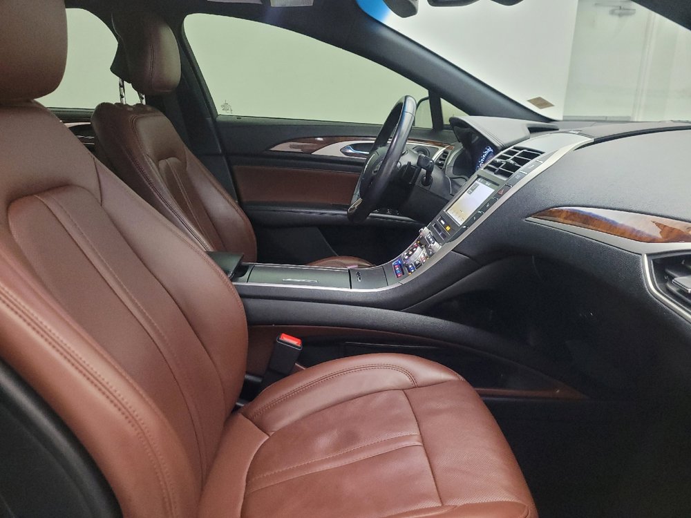 Used 2019 Lincoln MKZ Reserve image 21