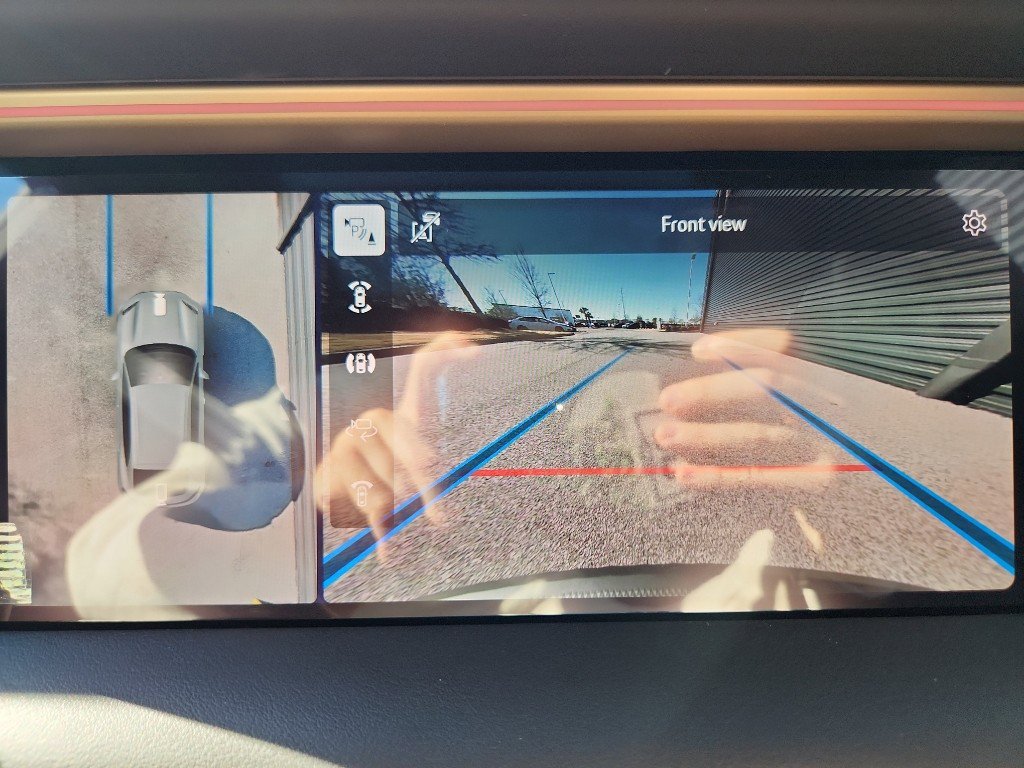 New 2026 Porsche Macan 4S Electric image 35