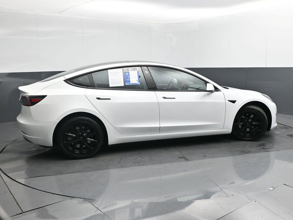 Used 2023 Tesla Model 3 Standard Range image 6