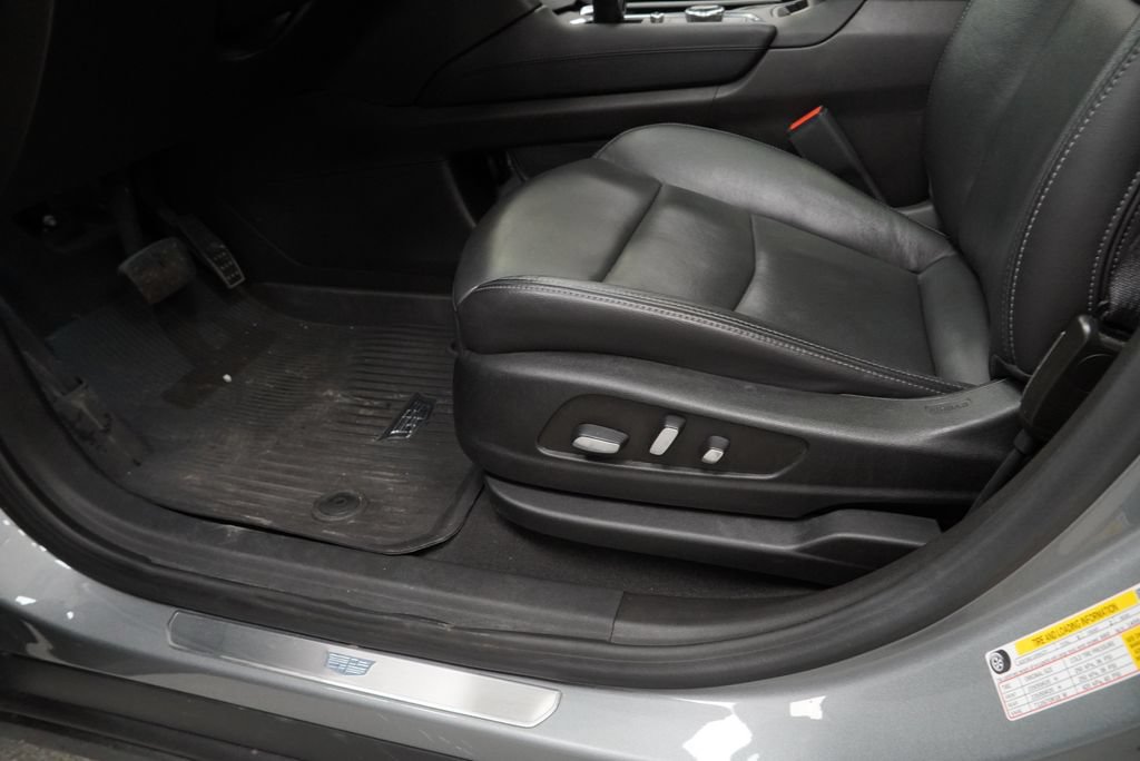 Certified 2023 Cadillac XT6 Premium Luxury AWD/4WD image 28