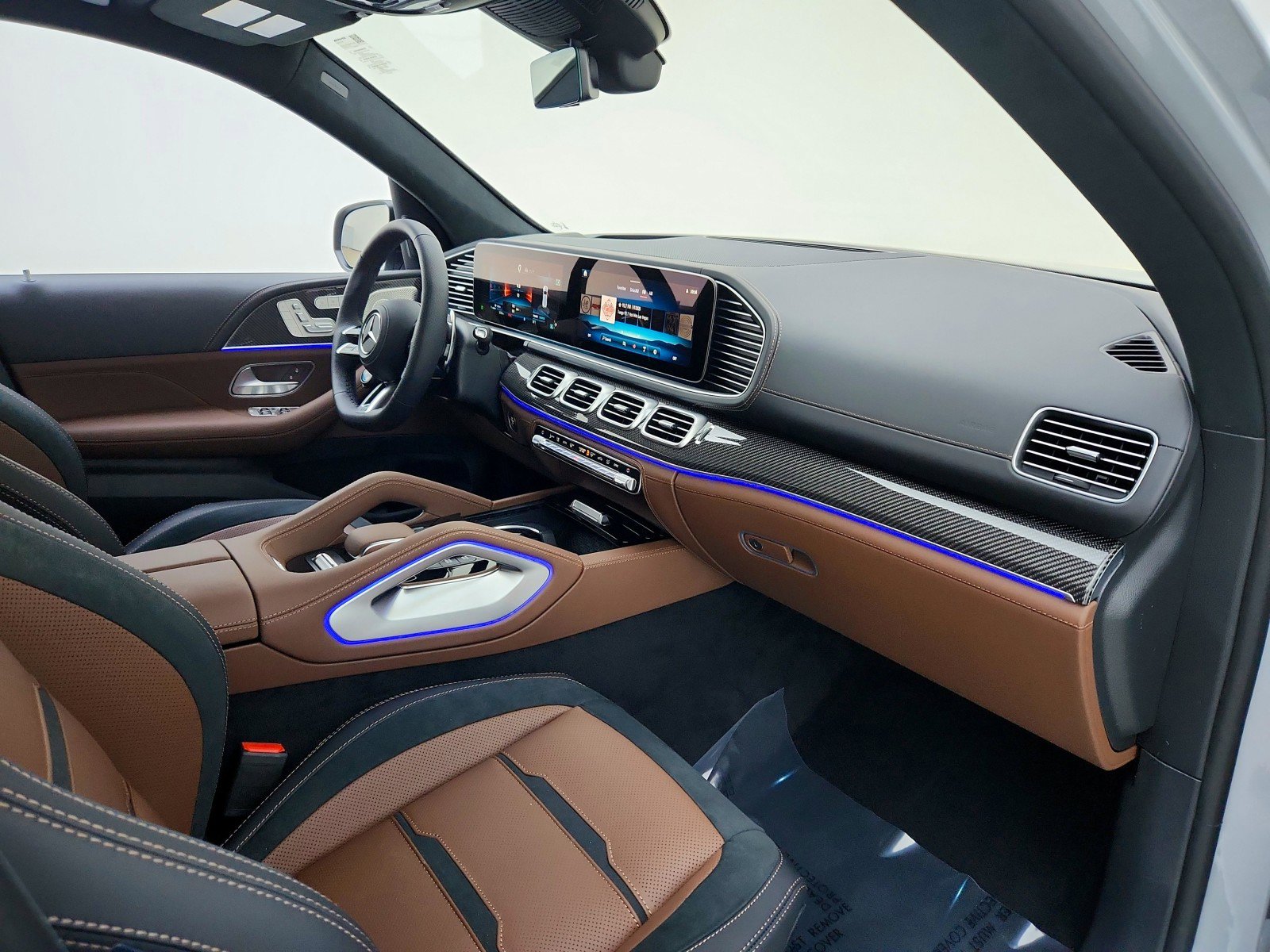 New 2026 Mercedes-Benz GLS 63 AMG 4MATIC image 14