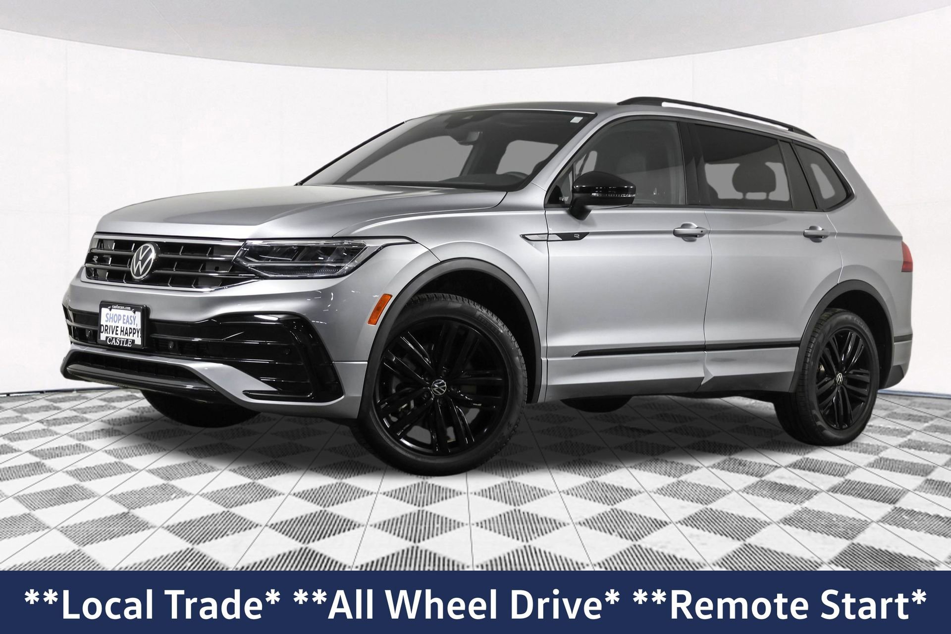 Used 2022 Volkswagen Tiguan SE R-Line image 2