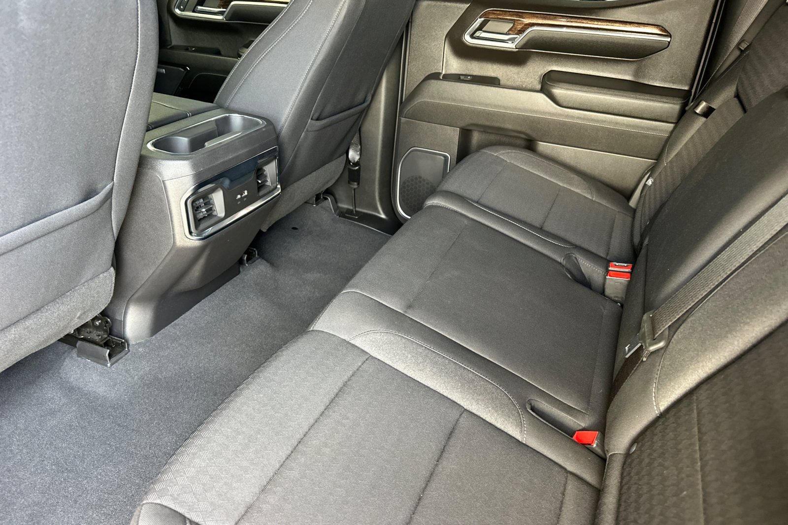 Used 2023 GMC Sierra 1500 Elevation w/ Preferred Package RWD image 13