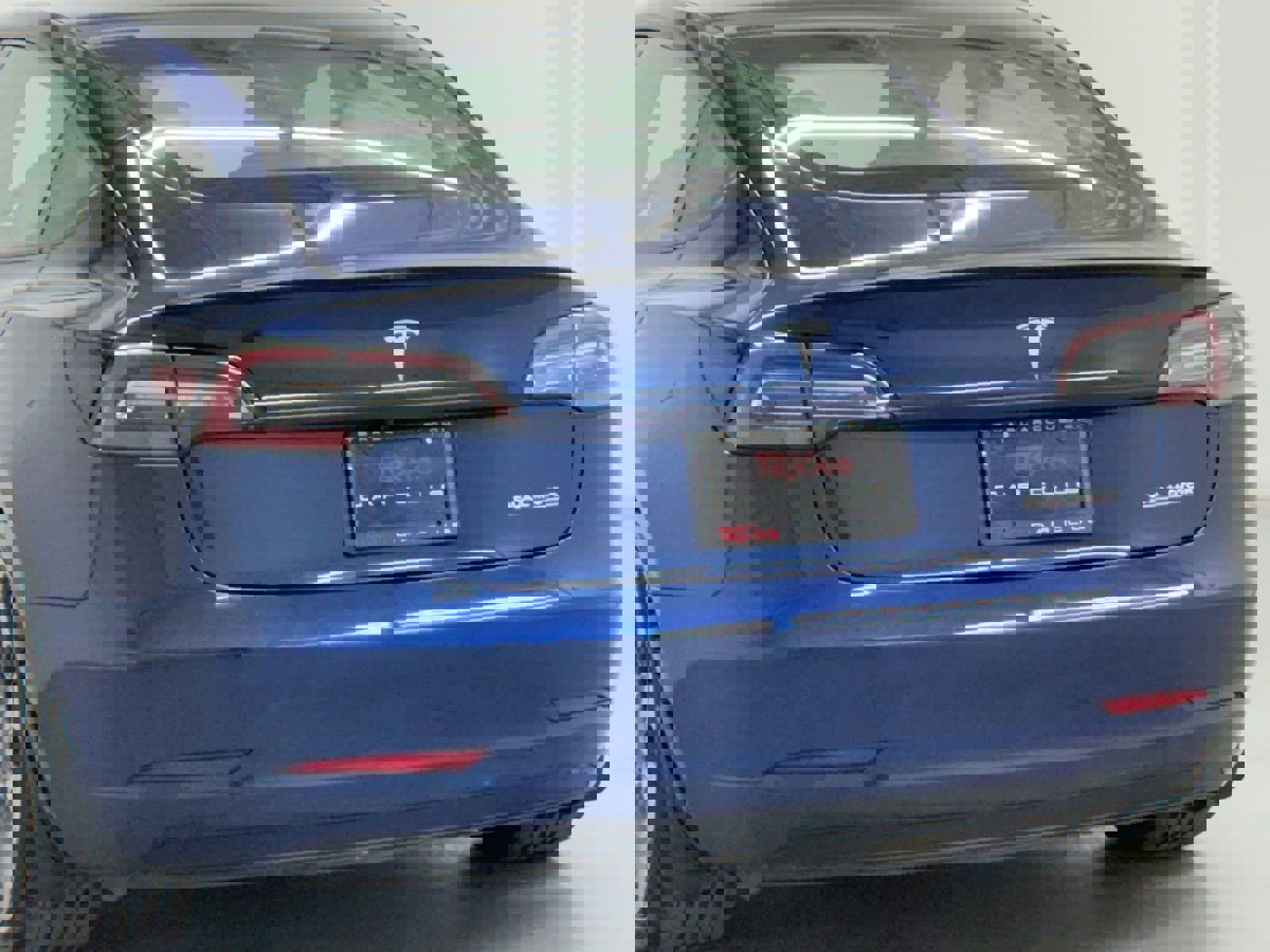 Used 2023 Tesla Model 3 Performance image 34