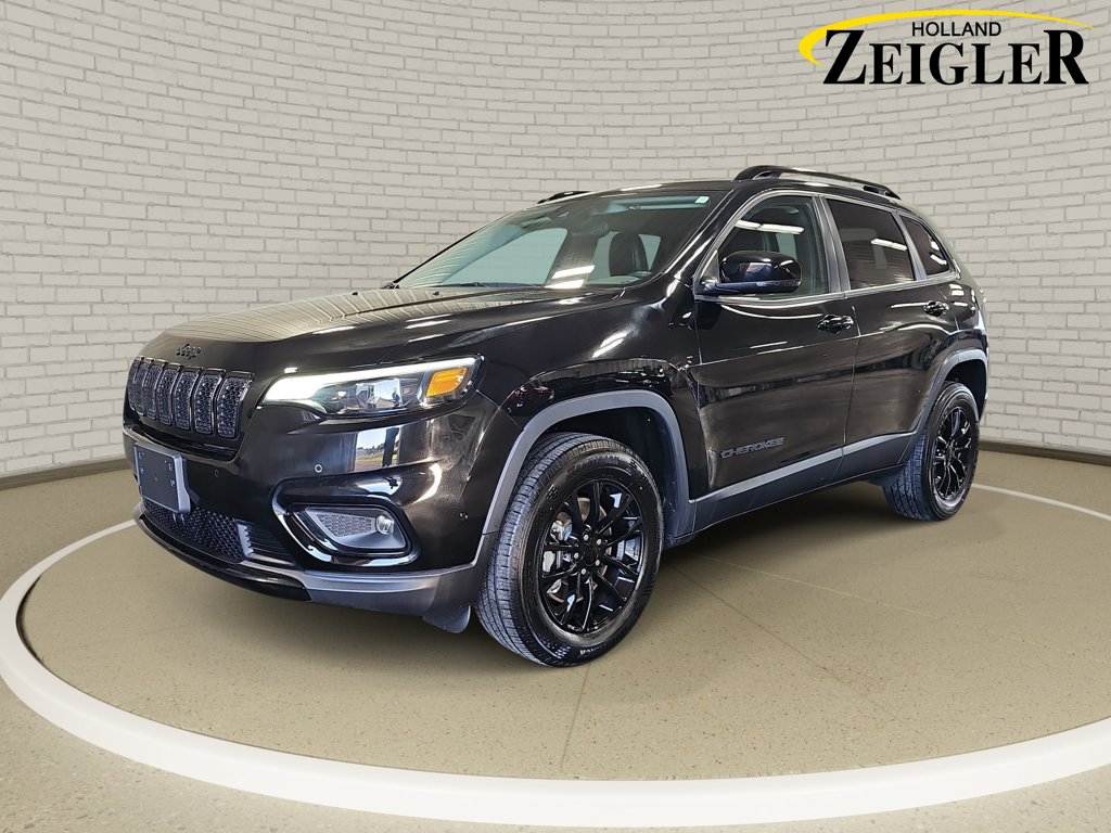 Used 2023 Jeep Cherokee Altitude Lux