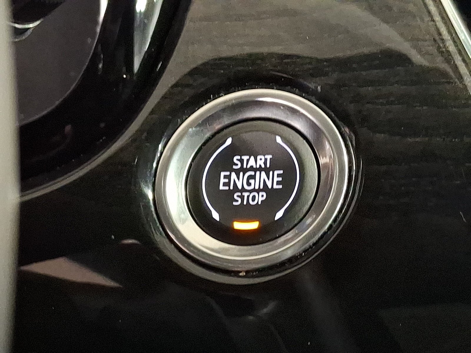 Certified 2023 Cadillac XT6 Premium Luxury AWD/4WD image 31
