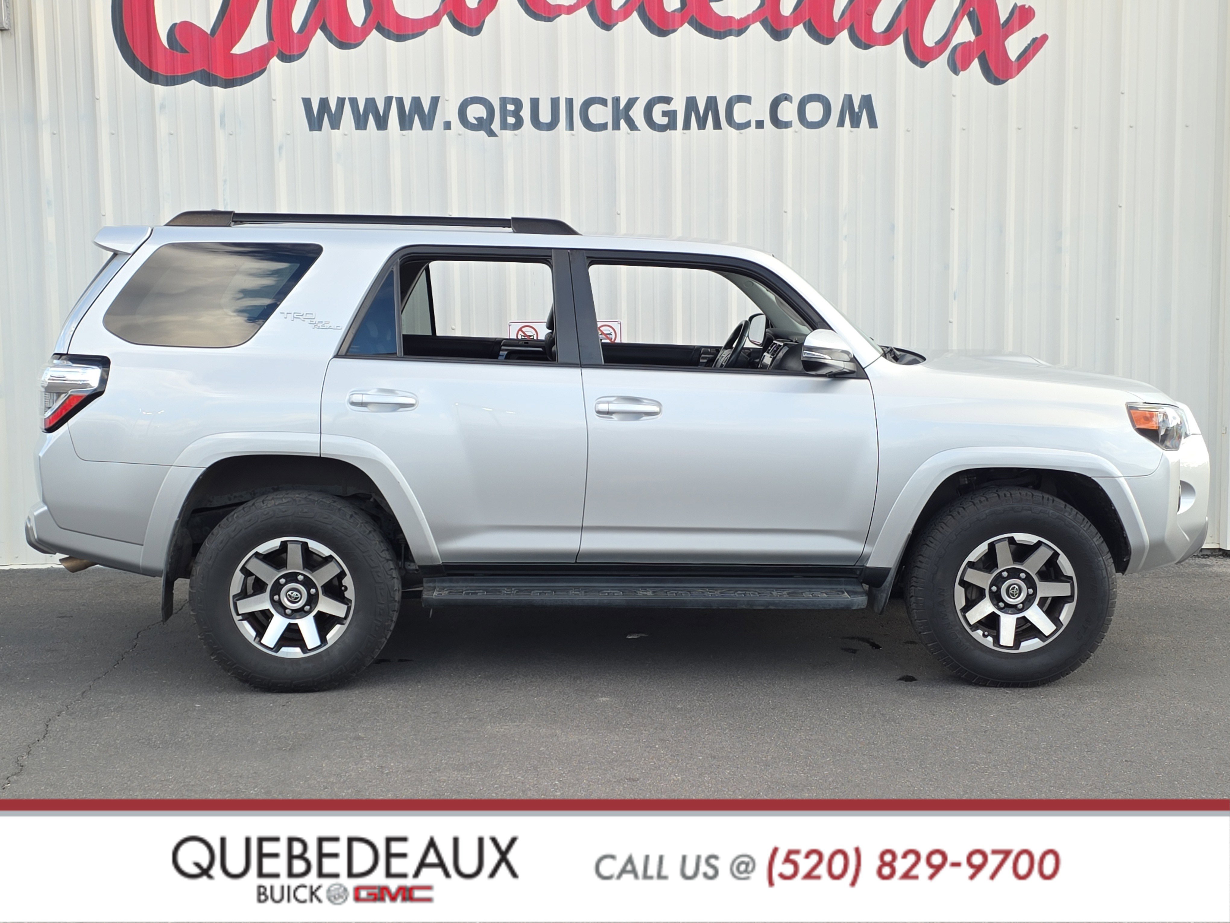 Used 2022 Toyota 4Runner TRD Off-Road Premium AWD/4WD image 10