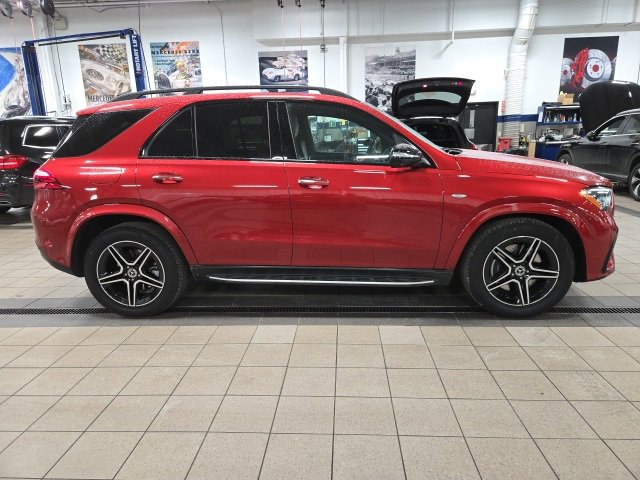 Certified 2025 Mercedes-Benz GLE 450e 4MATIC image 2