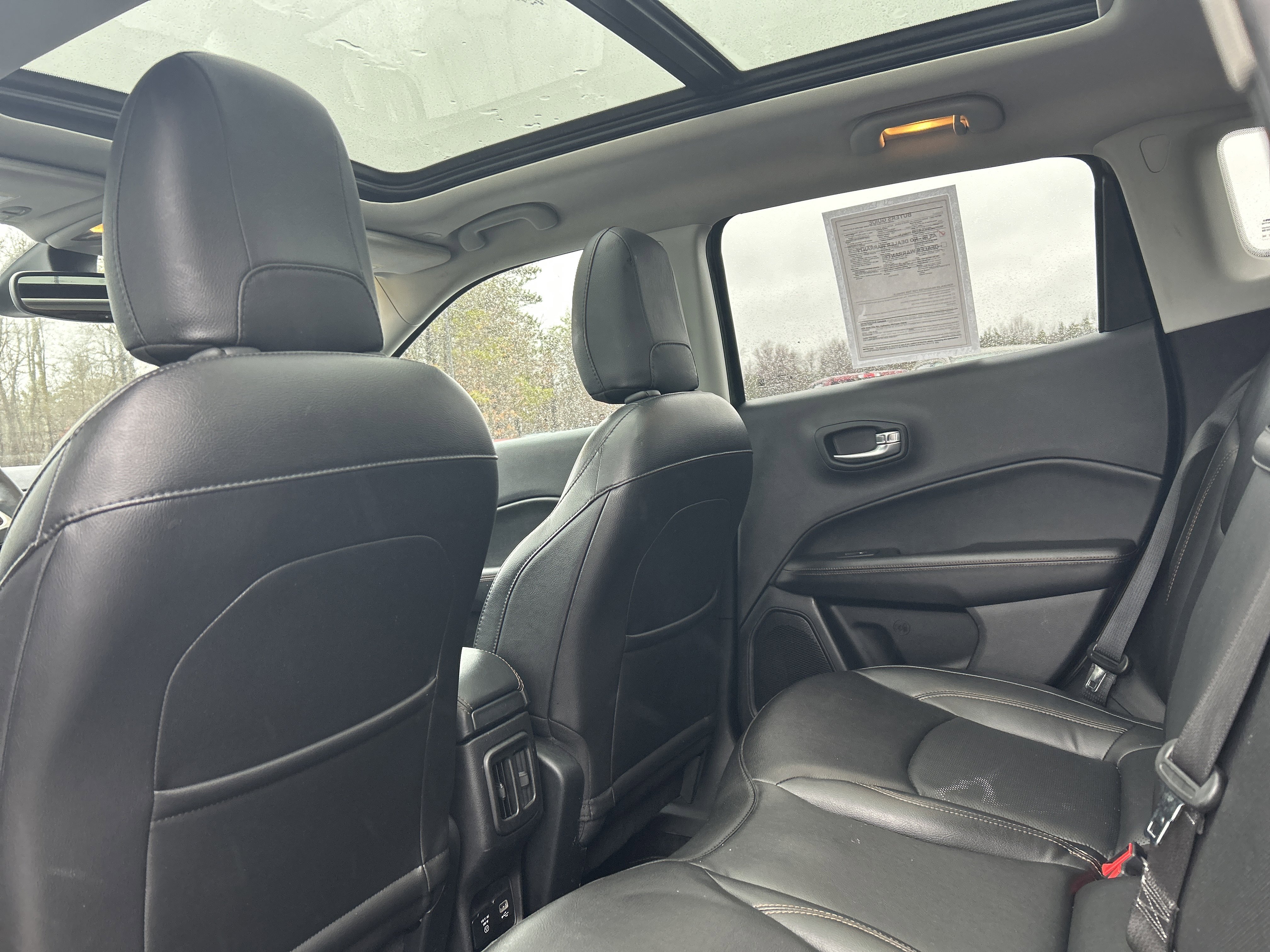 Used 2019 Jeep Compass Limited AWD/4WD image 10