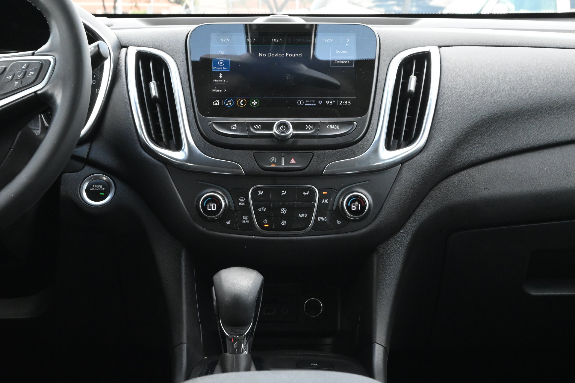 Used 2024 Chevrolet Equinox LT FWD image 13