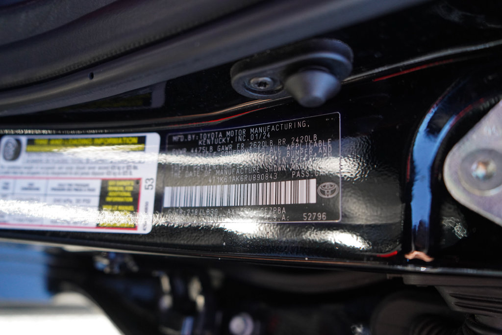 Used 2024 Toyota Camry XSE FWD image 41